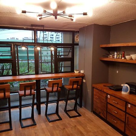 Nimman Expat Home Chiang Mai Dış mekan fotoğraf