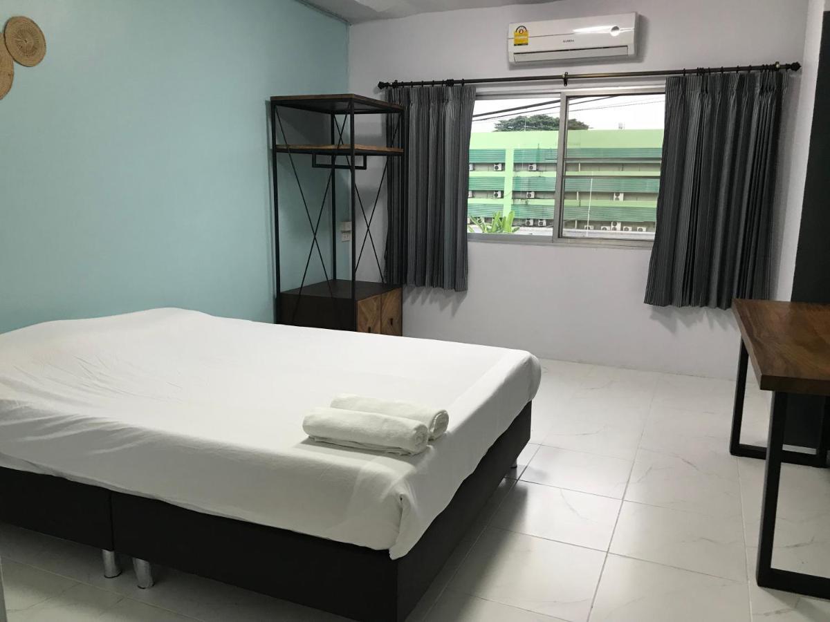 Nimman Expat Home Chiang Mai Dış mekan fotoğraf